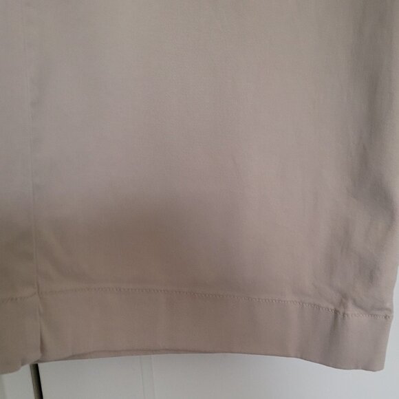 Wide-Leg Tan Caslon Pants Size 4. - Picture 7 of 7